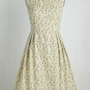 Circus fan print dress